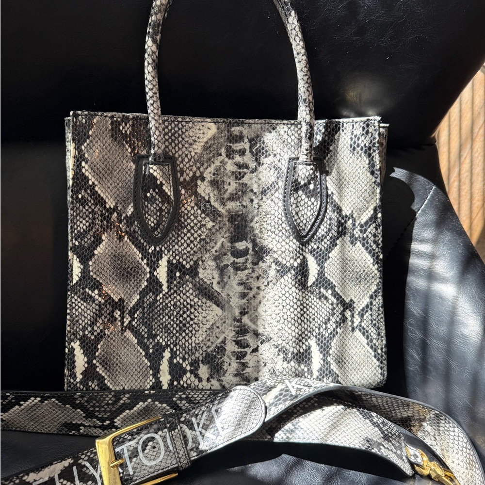 Kelly TOOKE Elegant Snake Print Tote Bag